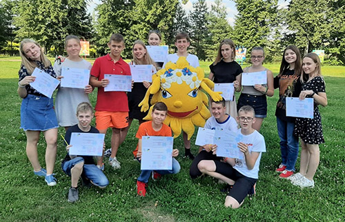 «Умные каникулы» - совместный проект с детским летним лагерем « Юбилейный».